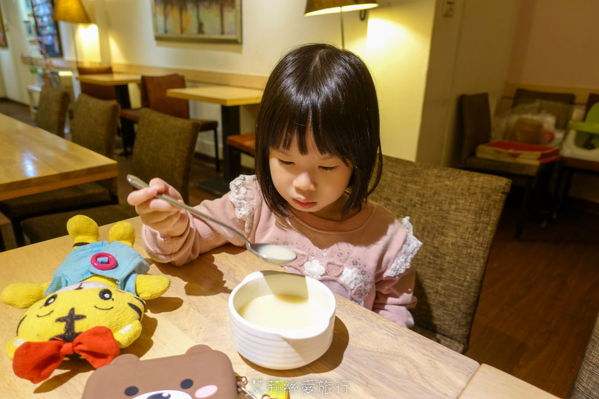 台北大安區美食 上菜囉 Viva la fete法式餐廳 高貴不貴的法義料理 帝寶饕客也指名要吃這間~ 捷運忠孝新生站