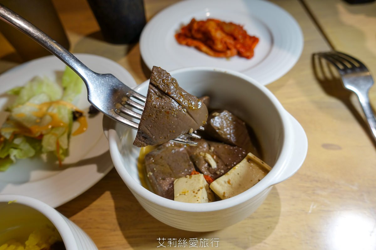 台北大安區美食 上菜囉 Viva la fete法式餐廳 高貴不貴的法義料理 帝寶饕客也指名要吃這間~ 捷運忠孝新生站