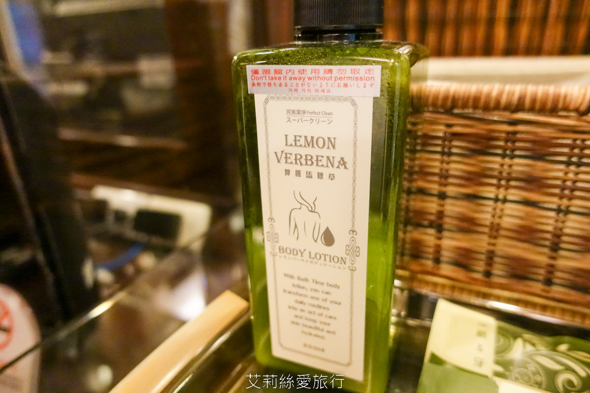 礁溪親子景點 礁溪泡湯溫泉spa 住宿玩5層樓高旋轉滑水道水樂園 中冠礁溪大飯店 房客不限時不限次免費玩 免費停車