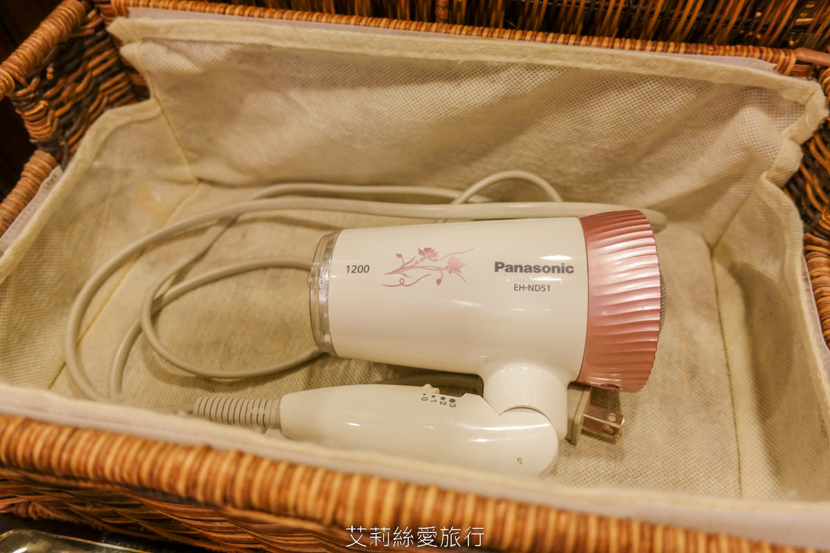 礁溪親子景點 礁溪泡湯溫泉spa 住宿玩5層樓高旋轉滑水道水樂園 中冠礁溪大飯店 房客不限時不限次免費玩 免費停車