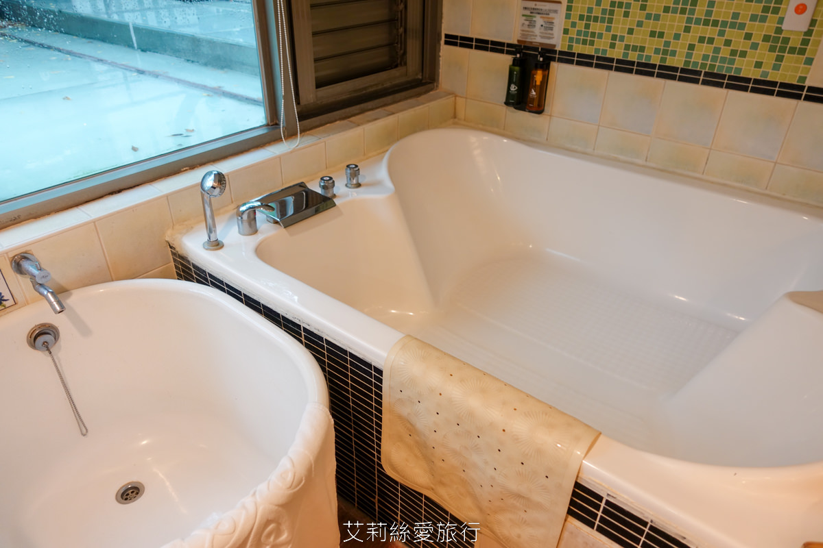 礁溪親子景點 礁溪泡湯溫泉spa 住宿玩5層樓高旋轉滑水道水樂園 中冠礁溪大飯店 房客不限時不限次免費玩 免費停車