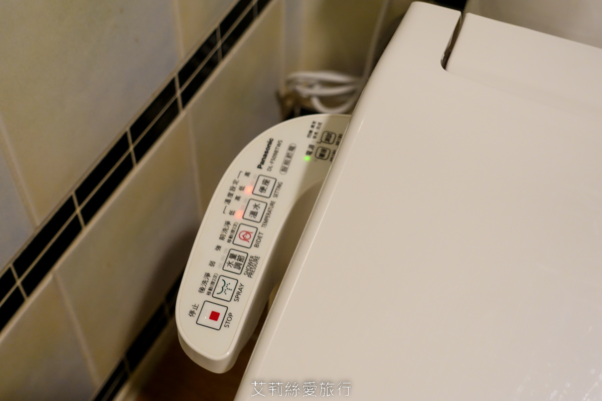 礁溪親子景點 礁溪泡湯溫泉spa 住宿玩5層樓高旋轉滑水道水樂園 中冠礁溪大飯店 房客不限時不限次免費玩 免費停車