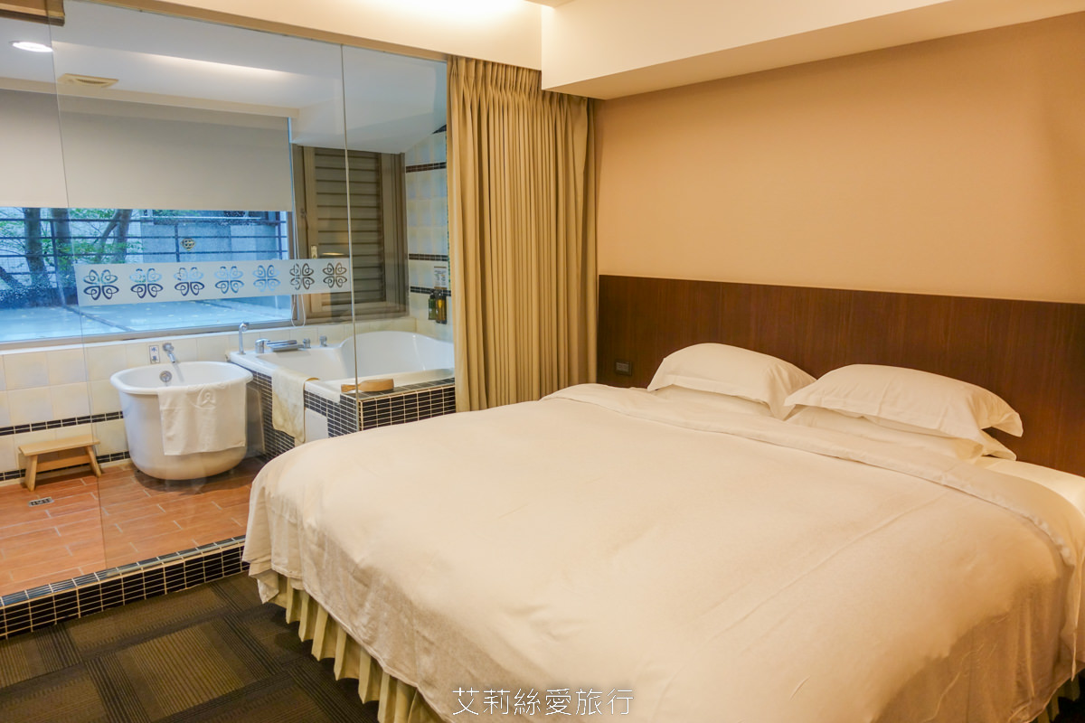 礁溪親子景點 礁溪泡湯溫泉spa 住宿玩5層樓高旋轉滑水道水樂園 中冠礁溪大飯店 房客不限時不限次免費玩 免費停車