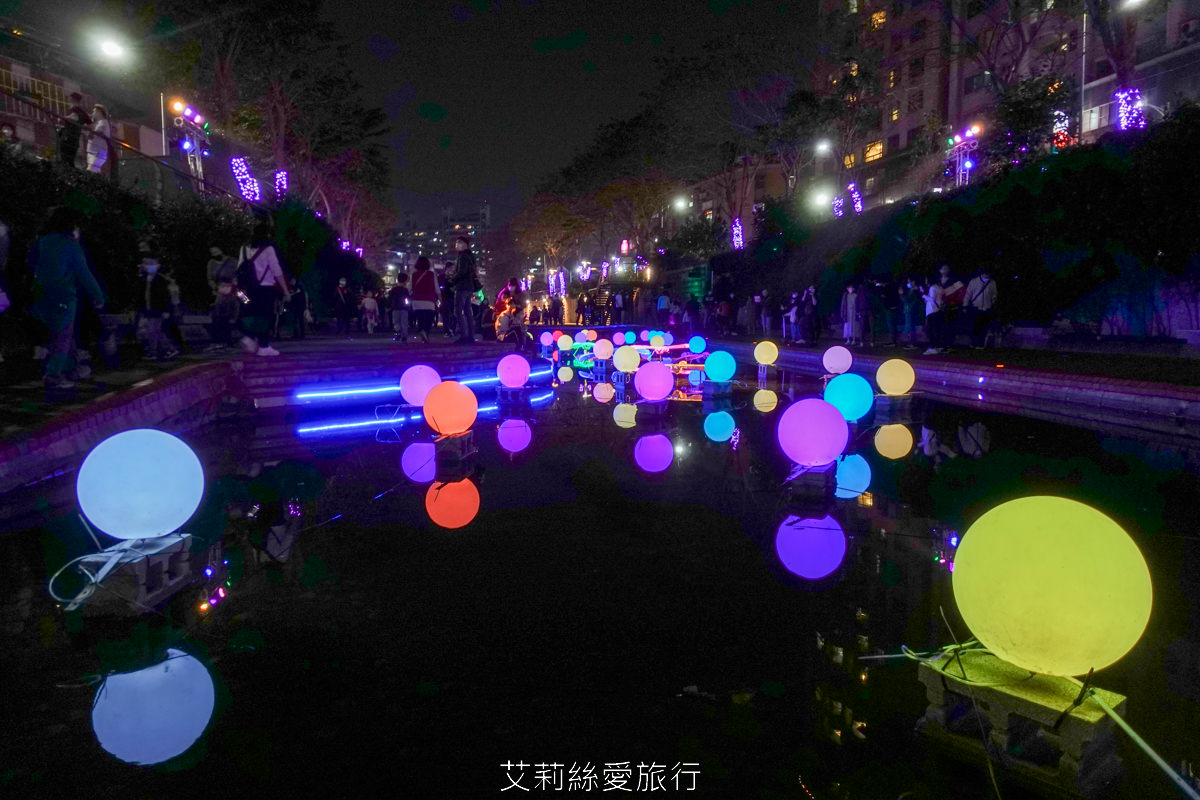 2023新莊中港大排 EyE 在中港睛彩光雕秀 情人浪漫約會 親子散步賞毛蟹、可愛青蛙 新莊幸福站