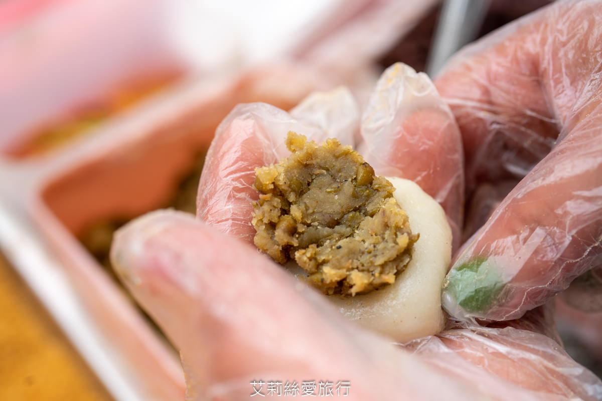 新北市三峽景點 三峽老街一日遊 必買必吃排隊美食 一顆只要10元 現點現包來來麻糬 4種口味 完全不黏牙 - 第12張圖 新北市三峽景點 三峽老街一日遊 必買必吃排隊美食 一顆只要10元 現點現包來來麻糬 4種口味 完全不黏牙