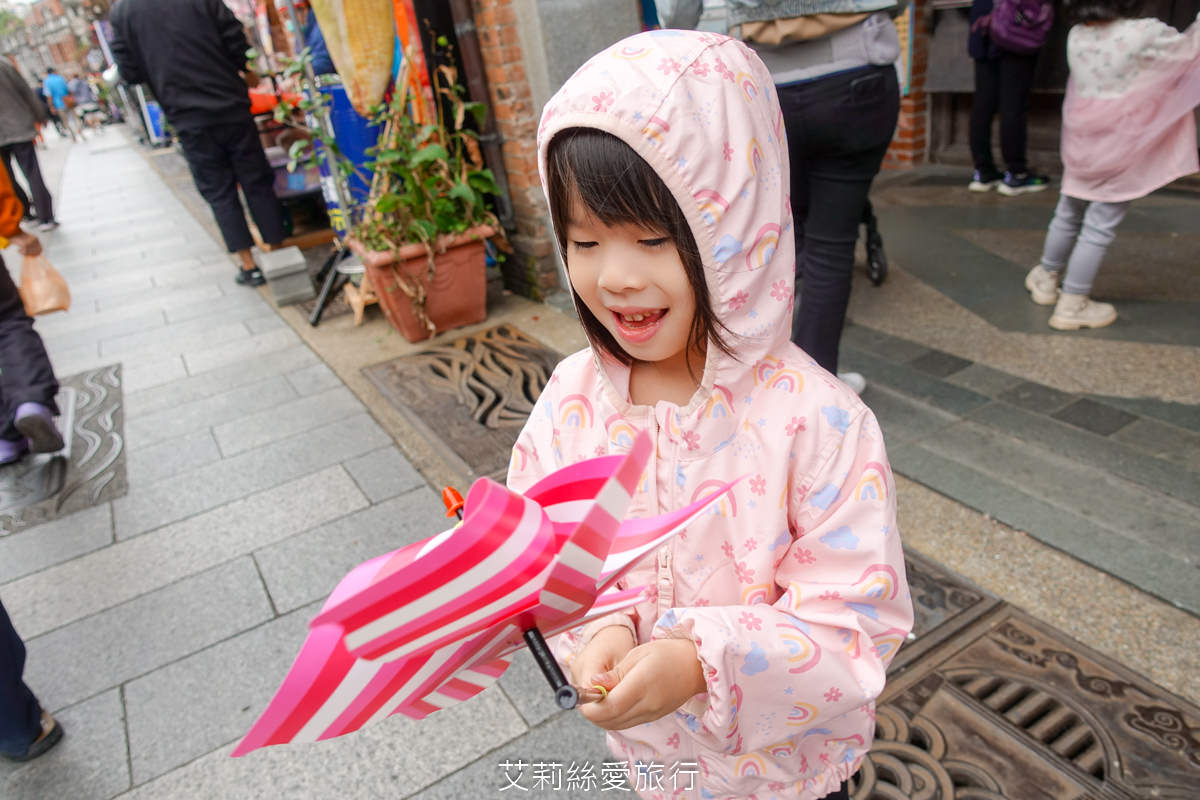 新北市三峽景點 三峽老街一日遊 必買必吃排隊美食 一顆只要10元 現點現包來來麻糬 4種口味 完全不黏牙 - 第23張圖 新北市三峽景點 三峽老街一日遊 必買必吃排隊美食 一顆只要10元 現點現包來來麻糬 4種口味 完全不黏牙