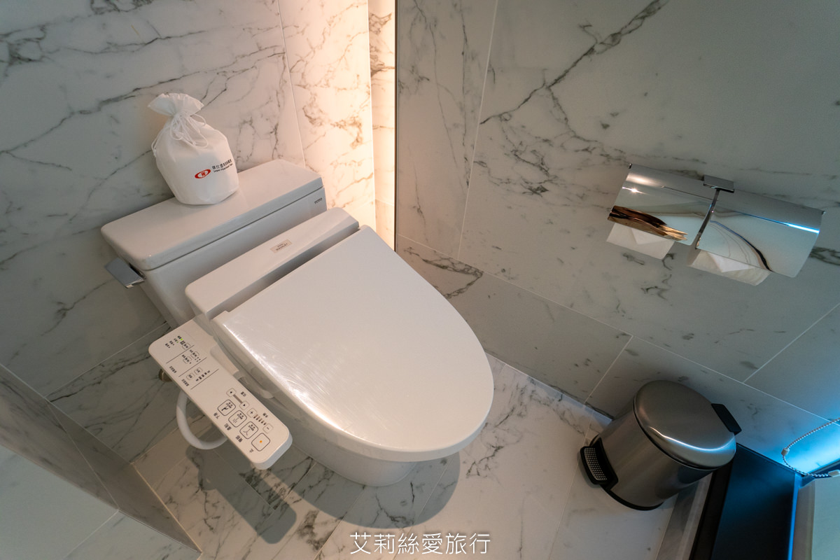 新北住宿 新板傑仕堡有氧酒店 大片落地窗 浴缸泡澡好放鬆 日式景觀湯屋房客免費使用 步行到新北耶誕城 - 第48張圖 新北住宿 新板傑仕堡有氧酒店 大片落地窗 浴缸泡澡好放鬆 日式景觀湯屋房客免費使用 步行到新北耶誕城