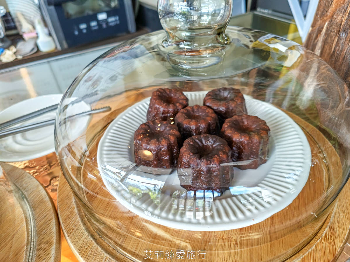 新莊晶冠廣場美食 最美的森林系咖啡館 D’or caf’e 兜咖啡 環狀線美食 機捷新北產業園區站