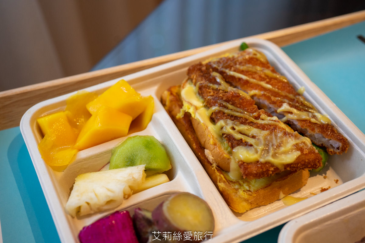 北投住宿》遠離城囂吸收芬多精 上山泡湯好放鬆 室內湯屋日式料理 北投春天酒店