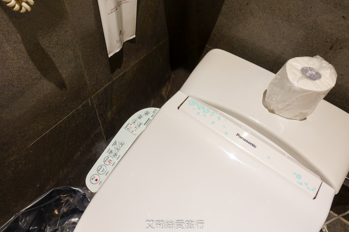 北投住宿》遠離城囂吸收芬多精 上山泡湯好放鬆 室內湯屋日式料理 北投春天酒店