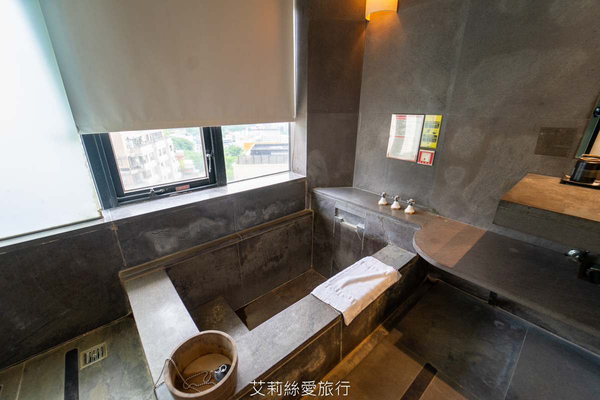 北投住宿》遠離城囂吸收芬多精 上山泡湯好放鬆 室內湯屋日式料理 北投春天酒店