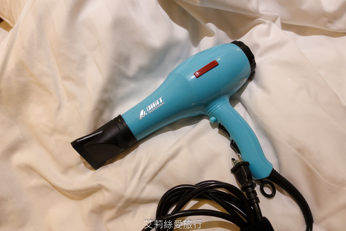 北投住宿》遠離城囂吸收芬多精 上山泡湯好放鬆 室內湯屋日式料理 北投春天酒店