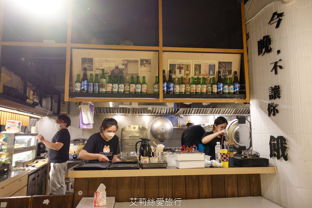 大同區美食 北門 蝦仁飯·煲湯 8小時古法製作蝦仁飯 必喝鮮甜虱目魚肚蛤蠣湯 古早味炸排骨 捷運北門站 非凡大探索 - 第5張圖 大同區美食 北門 蝦仁飯·煲湯 8小時古法製作蝦仁飯 必喝鮮甜虱目魚肚蛤蠣湯 古早味炸排骨 捷運北門站 非凡大探索