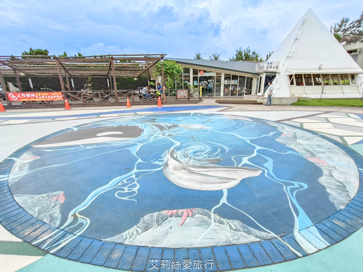苗栗免費玩水景點 臺鹽通霄觀光園區 安全噴水戲水池 森林溫泉泡腳池 舒服放鬆玩水去！