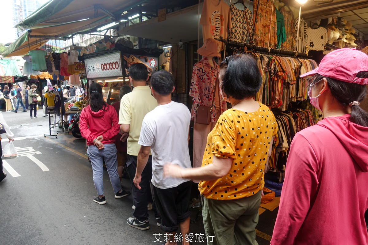 信義區美食 吳興市場內 品臻黃金脆皮燒肉 脆香嫩酥獨門醬汁 金黃酥脆好吃不油不死鹹 吳興商圈內 可宅配到府