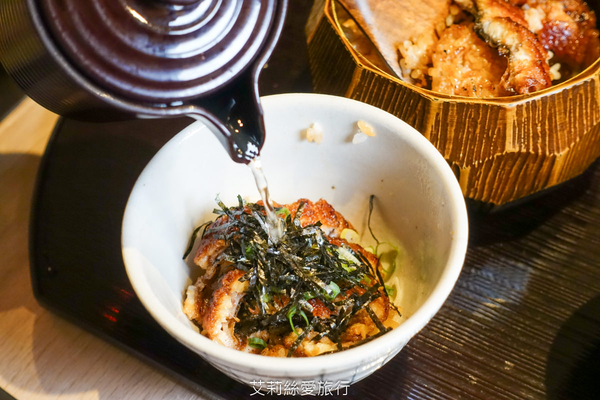 台北中山區美食 四代目菊川 うなぎ四代目菊かわ 來自名古屋超過90年的現烤鰻魚飯 真功夫備長炭烘烤鎖住鮮甜和香氣 捷運松江南京站步行就到