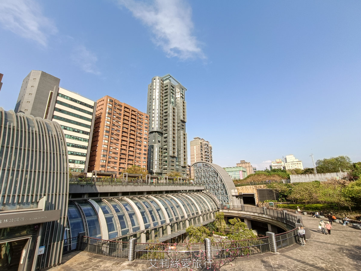 台北 大安森林公園の画像 台北大安區景點大安森林公園花IN台北2000盆夢幻繡球花海免費拍真的不必上陽明山！ – 艾莉絲愛旅行