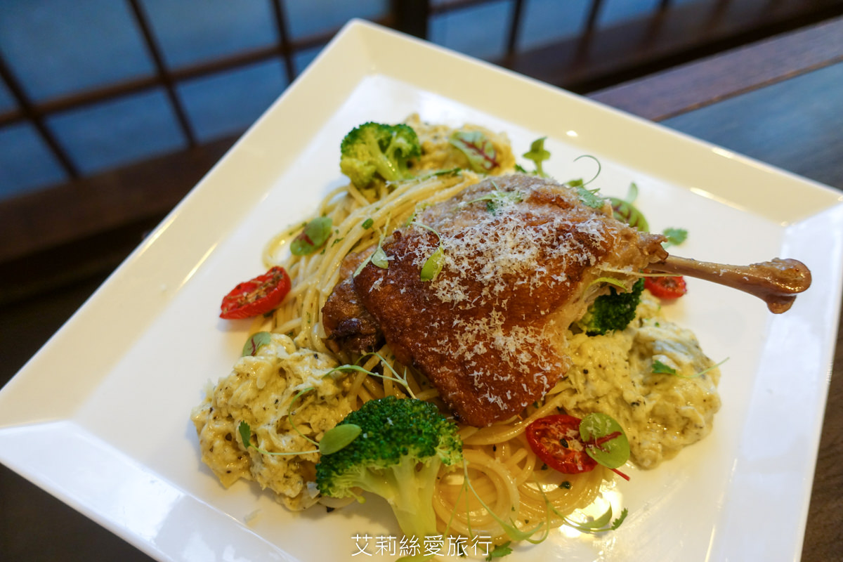 新北住宿》大暴龍三角龍和7米高大金剛！三峽大板根森林溫泉酒店期間限定特展