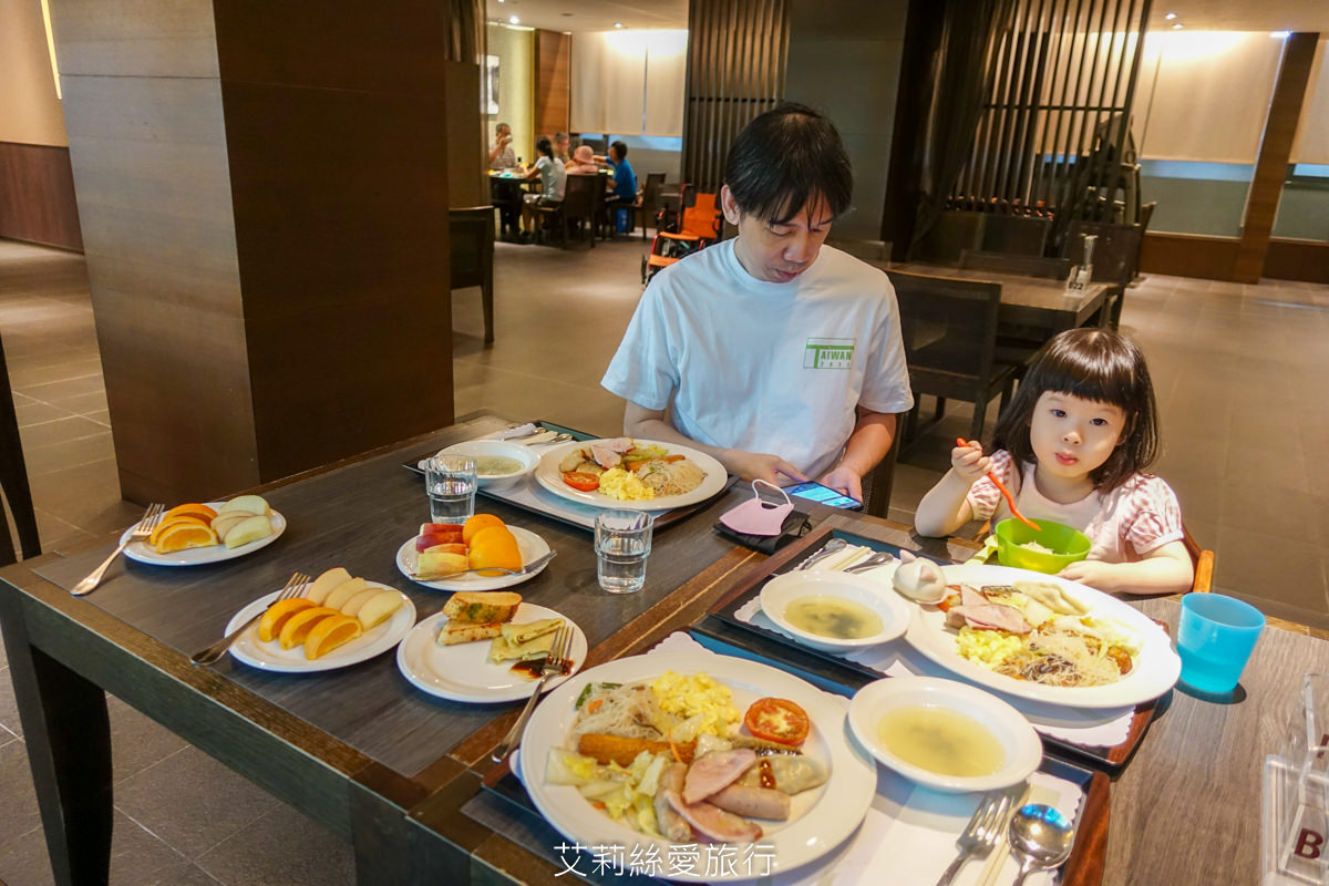 新北住宿》大暴龍三角龍和7米高大金剛！三峽大板根森林溫泉酒店期間限定特展