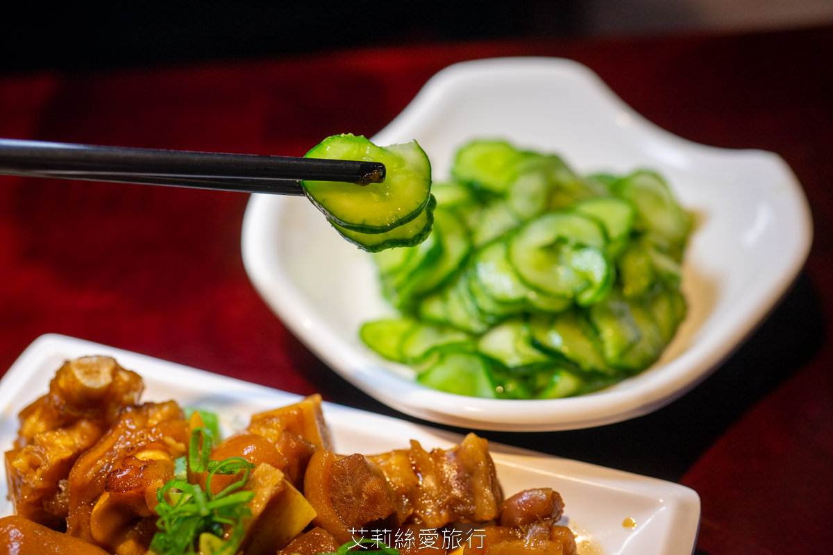 台北大同區美食 大稻埕魯肉飯 傳承60年巷子內經典美味 台北超人氣排隊魯肉飯 國宴指定國民小吃 - 第18張圖 台北大同區美食 大稻埕魯肉飯 傳承60年巷子內經典美味 台北超人氣排隊魯肉飯 國宴指定國民小吃