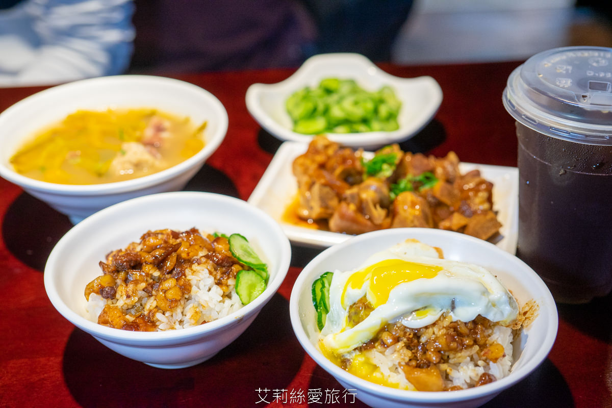 台北大同區美食 大稻埕魯肉飯 傳承60年巷子內經典美味 台北超人氣排隊魯肉飯 國宴指定國民小吃 - 第15張圖 台北大同區美食 大稻埕魯肉飯 傳承60年巷子內經典美味 台北超人氣排隊魯肉飯 國宴指定國民小吃