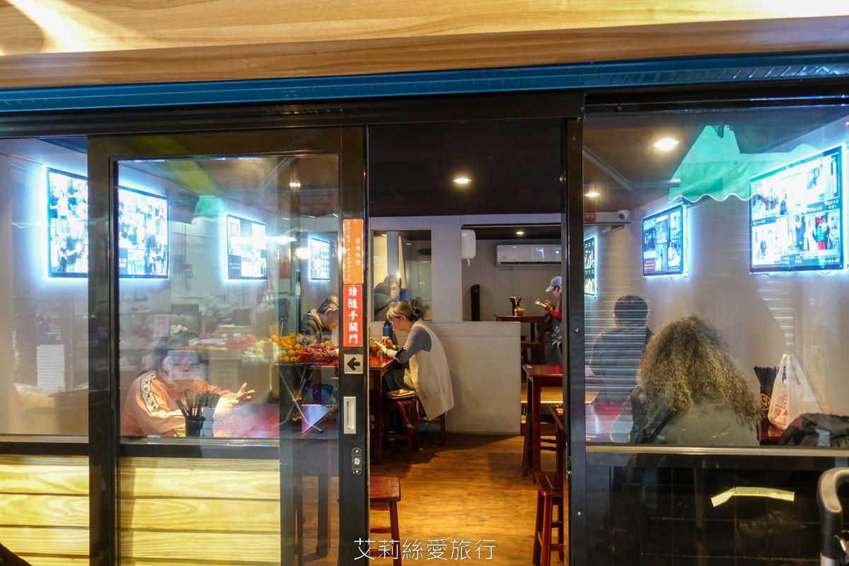 台北大同區美食 大稻埕魯肉飯 傳承60年巷子內經典美味 台北超人氣排隊魯肉飯 國宴指定國民小吃 - 第9張圖 台北大同區美食 大稻埕魯肉飯 傳承60年巷子內經典美味 台北超人氣排隊魯肉飯 國宴指定國民小吃