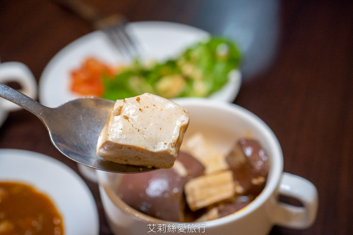 公館台大美食 學生優惠 YumYum 好吃好吃牛排館 學生平價吃到飽169元起免服務費享原肉牛排 再送自助吧吃到飽