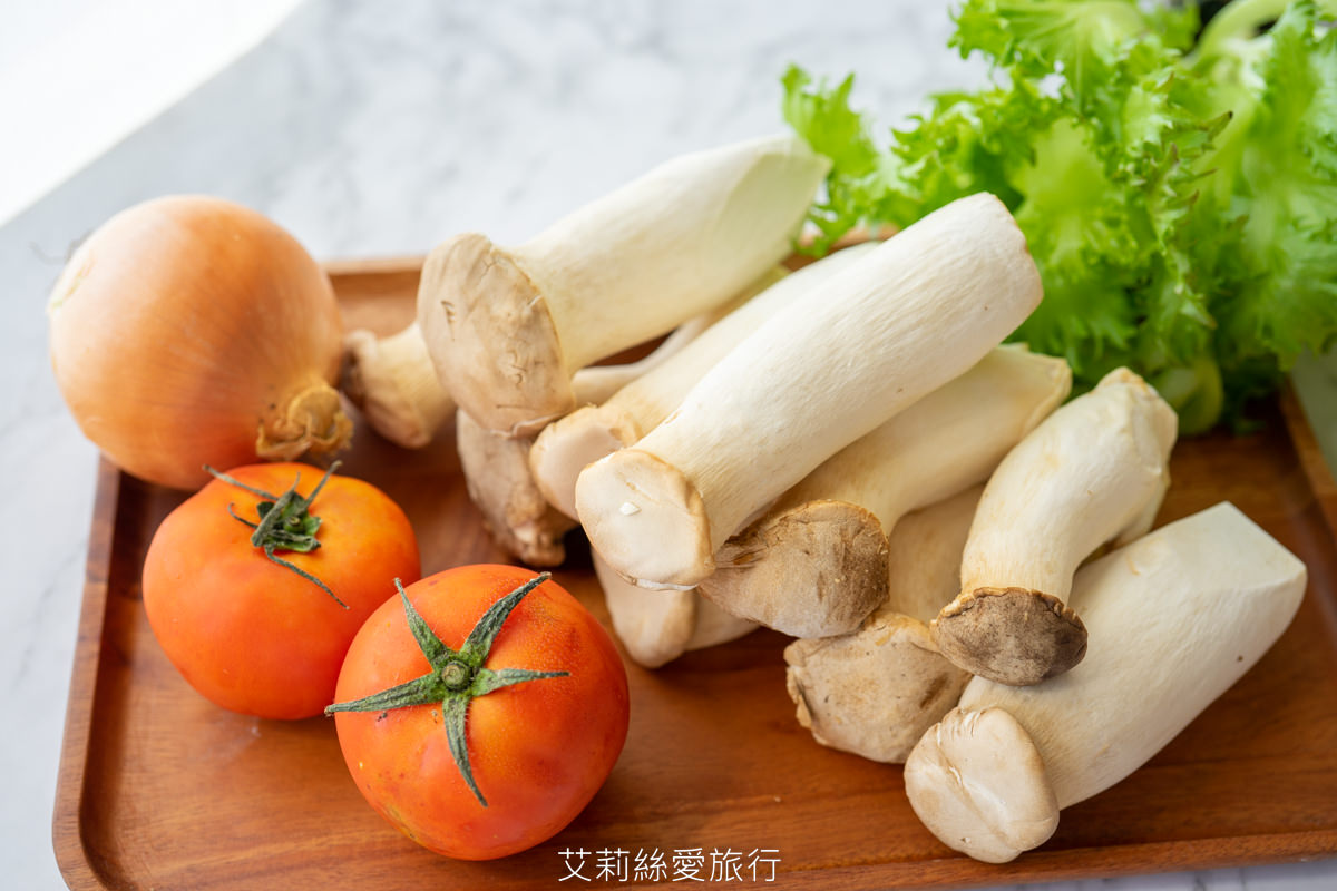 食譜》焗烤蕃茄肉醬杏鮑菇 簡單易學烤箱料理