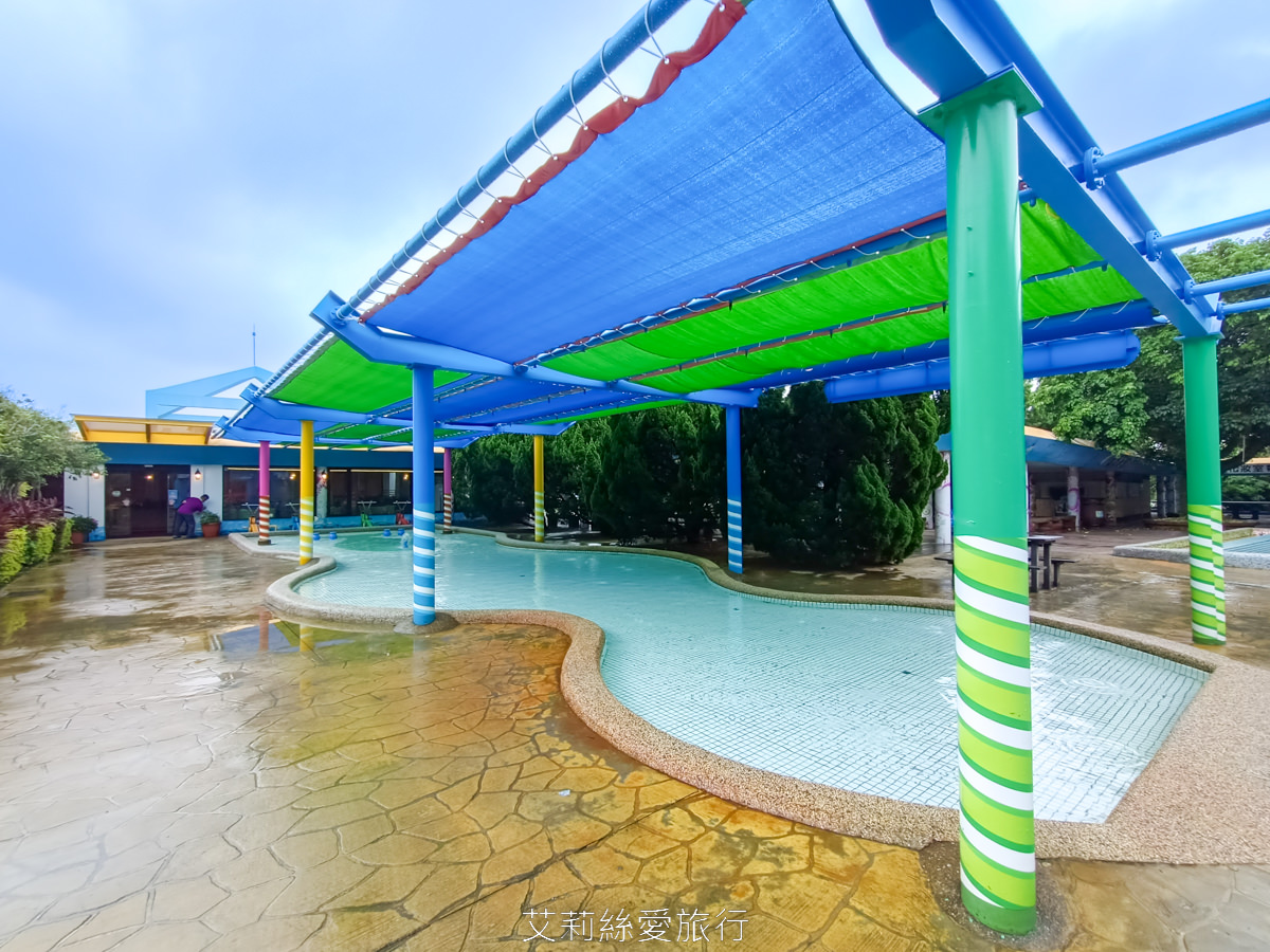 新竹親子景點 小叮噹科學主題樂園 美景賞櫻 拍美照 玩科學 夏季玩水樂園 全年都可玩滑雪道 超好玩! - 第21張圖 新竹親子景點 小叮噹科學主題樂園 美景賞櫻 拍美照 玩科學 夏季玩水樂園 全年都可玩滑雪道 超好玩!