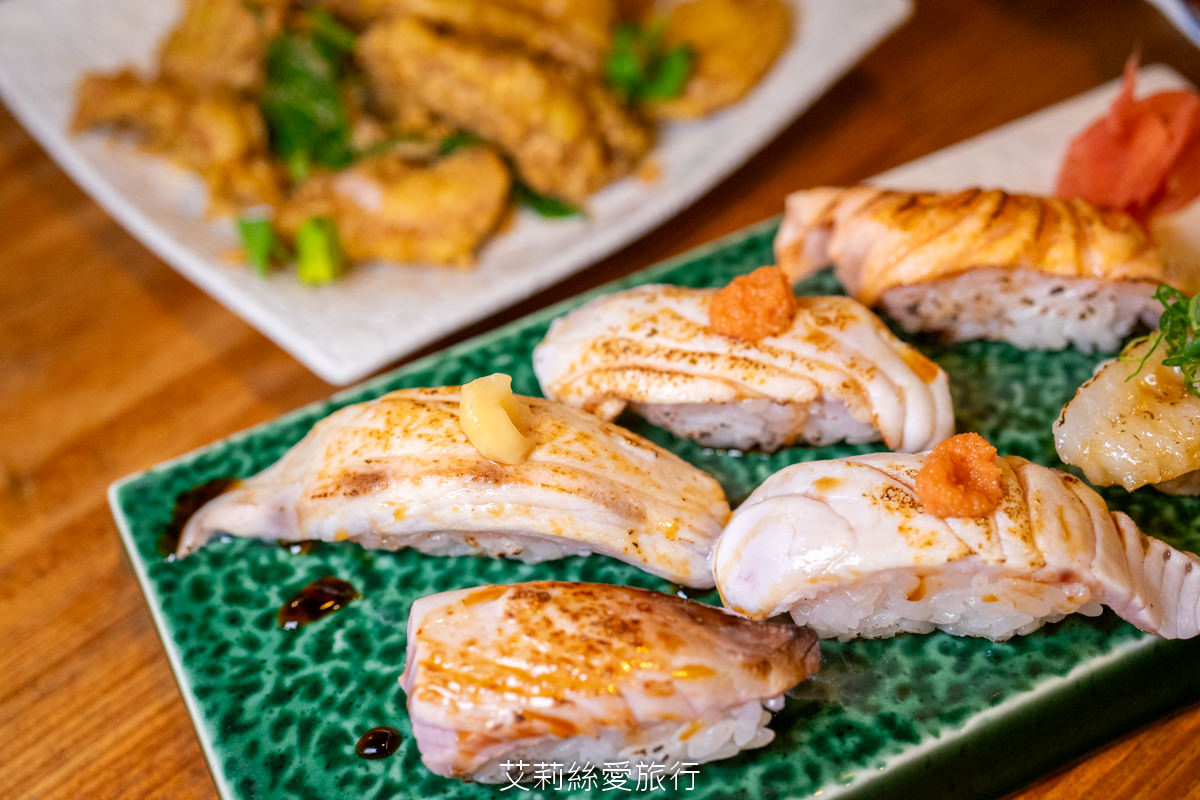 桃園排隊美食推薦！小料理食事処 嚴選食材基隆崁仔頂魚市新鮮直送 生魚片刺身 握壽司 炭火烤物 火鍋 熱炒 通通有！桃園車站美食