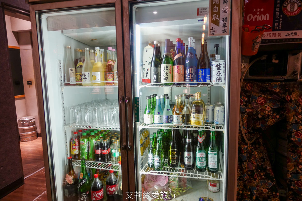 桃園排隊美食推薦！小料理食事処 嚴選食材基隆崁仔頂魚市新鮮直送 生魚片刺身 握壽司 炭火烤物 火鍋 熱炒 通通有！桃園車站美食