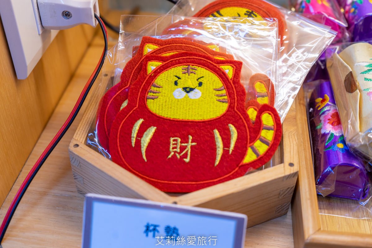 台北親子 小花園大稻埕 手作防蚊香包  可愛造型香包自己調配香味 旗袍換裝古蹟拍照 台北大稻埕迪化街景點