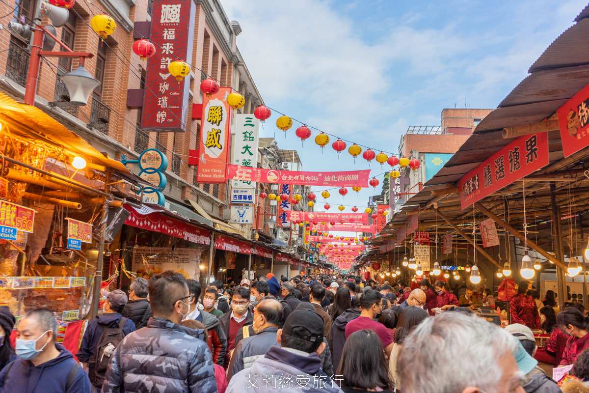 2023迪化街年貨大街 正式登場!超大福氣萌兔好可愛 台北年貨大街九大商圈要筆記!小花園茄芷袋環保購物好輕鬆!大稻埕一日遊行程推薦! - 第5張圖 2023迪化街年貨大街 正式登場!超大福氣萌兔好可愛 台北年貨大街九大商圈要筆記!小花園茄芷袋環保購物好輕鬆!大稻埕一日遊行程推薦!