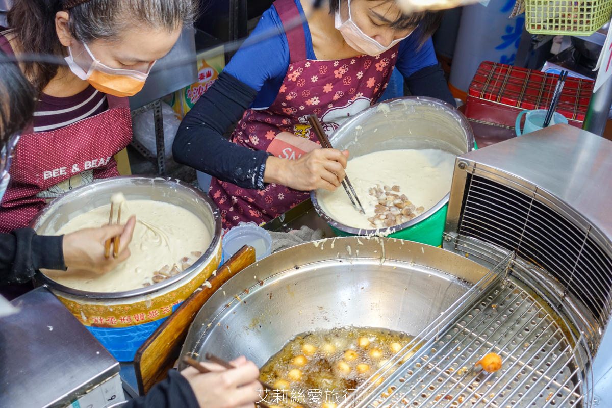 台中豐原美食 廟東菱角酥 超人氣經典台灣小吃 一賣20年！