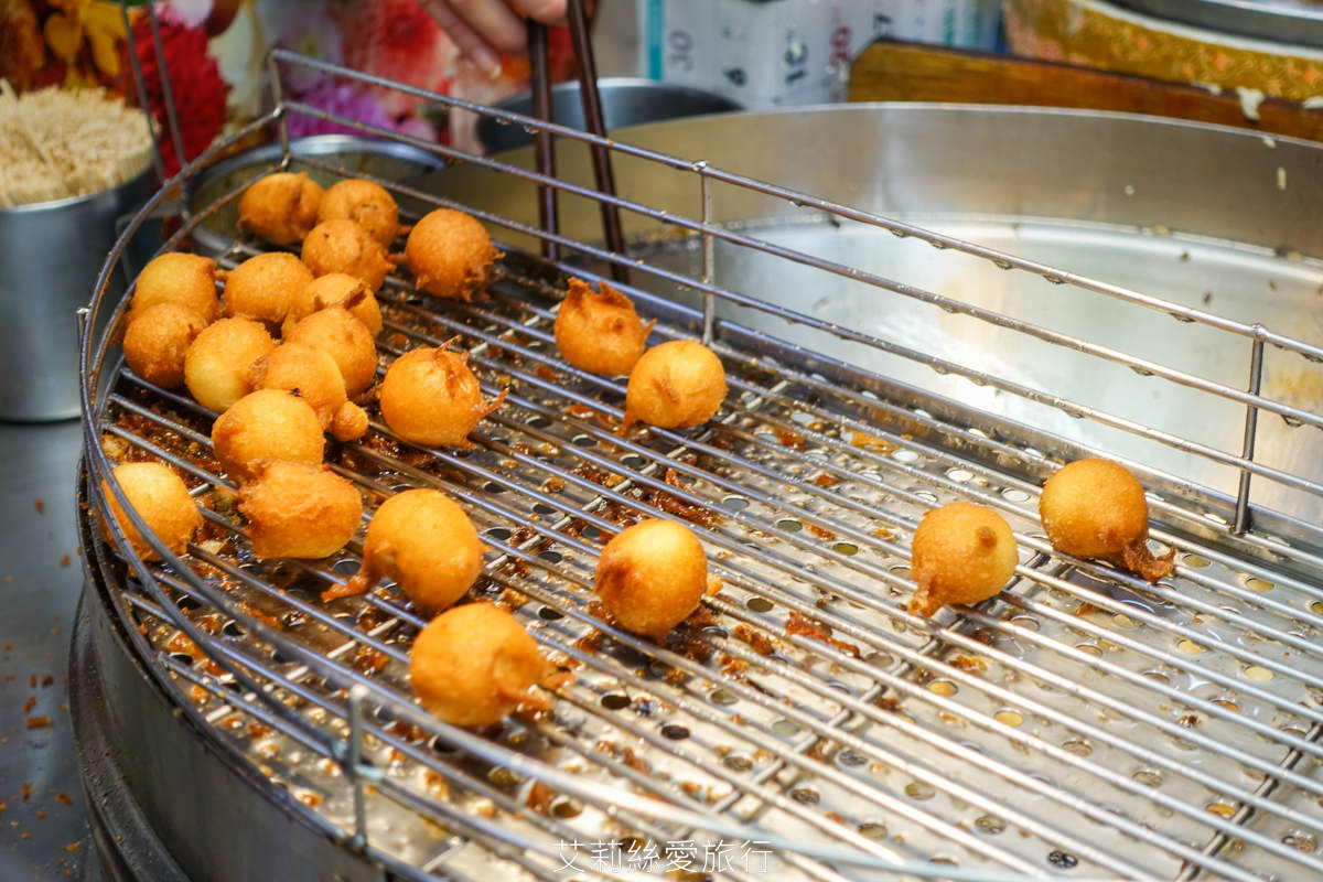 台中豐原美食 廟東菱角酥 超人氣經典台灣小吃 一賣20年！