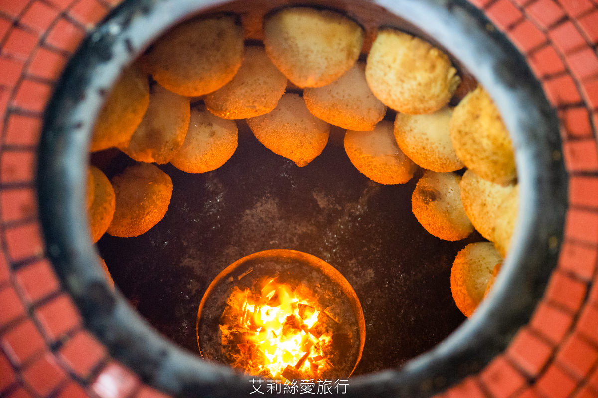 蘆洲銅板小吃 排隊下午茶點心 現包現烤 弘記胡椒餅 小酥餅 甜餅 指定點心買五送一