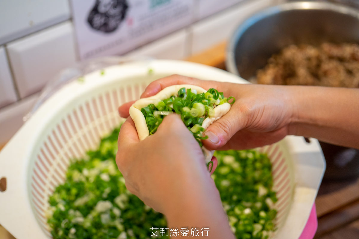 蘆洲銅板小吃 排隊下午茶點心 現包現烤 弘記胡椒餅 小酥餅 甜餅 指定點心買五送一