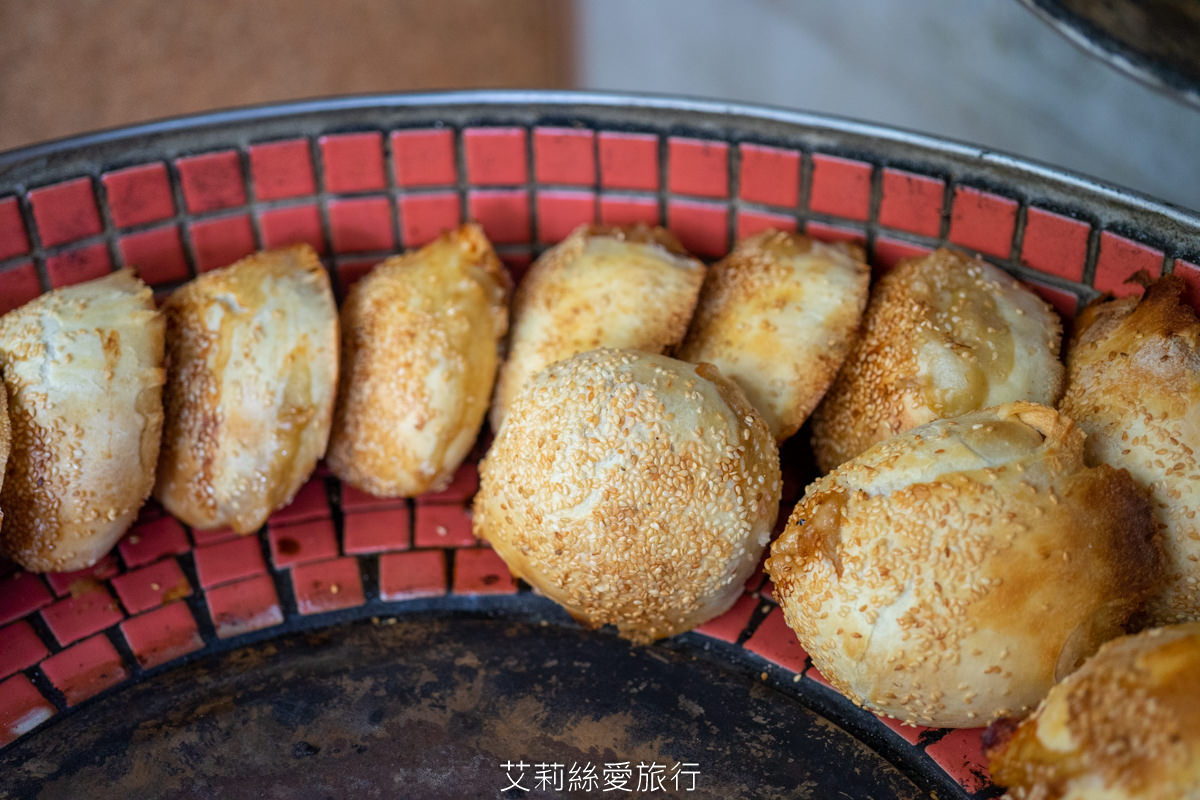 蘆洲銅板小吃 排隊下午茶點心 現包現烤 弘記胡椒餅 小酥餅 甜餅 指定點心買五送一