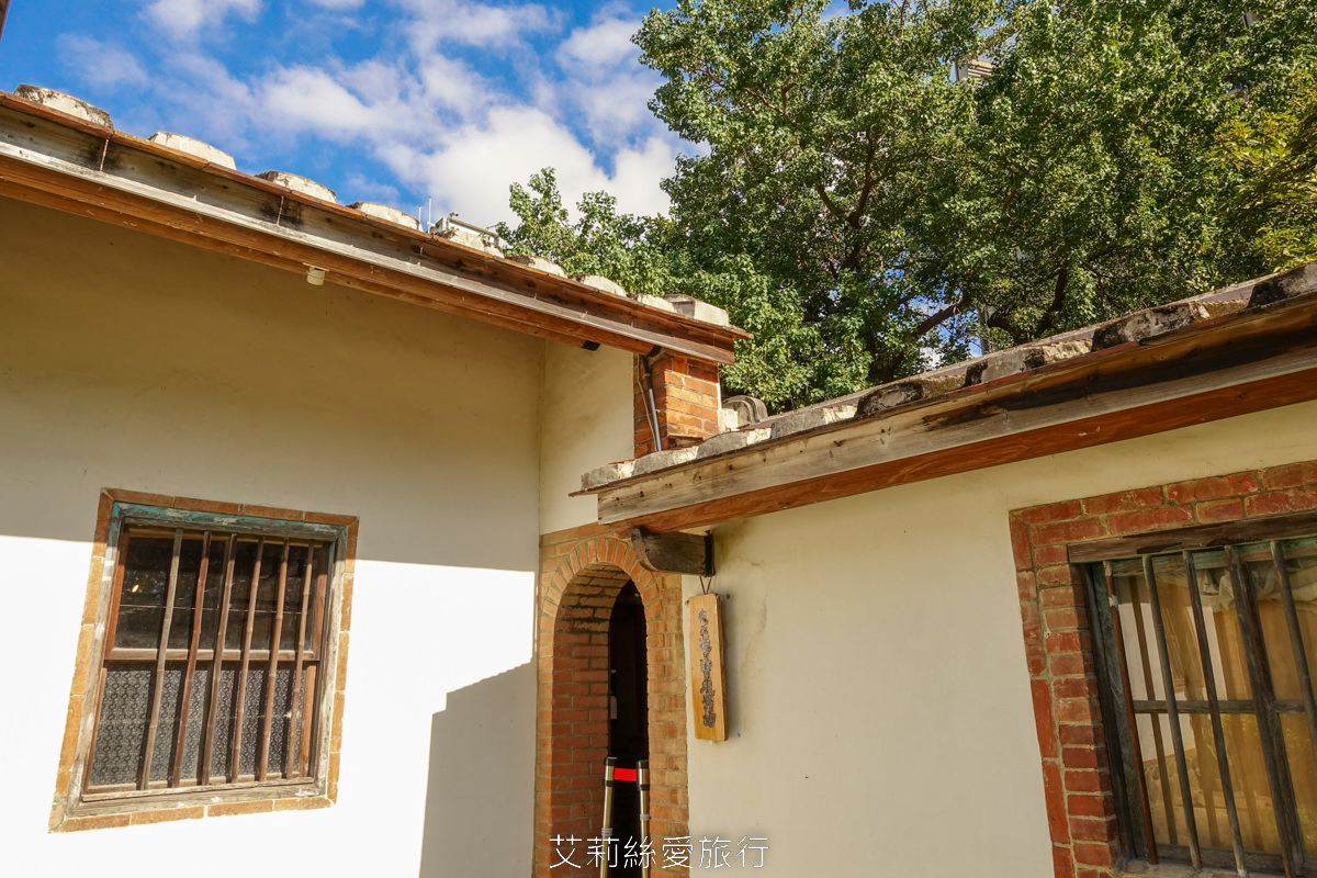 竹北必遊景點 免費景點 新瓦屋客家文化保存區 綜藝玩很大拍攝地 綠油油水稻田 夢幻花海 外拍景點古蹟老宅