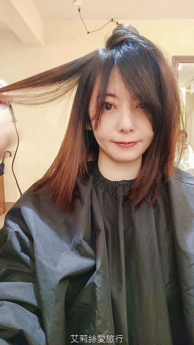 台北士林剪髮推薦！日青髮廊 自然捲救星縮毛矯正 柔順又自然 文青復古風舒適又好拍！士林捷運步行3分鐘！