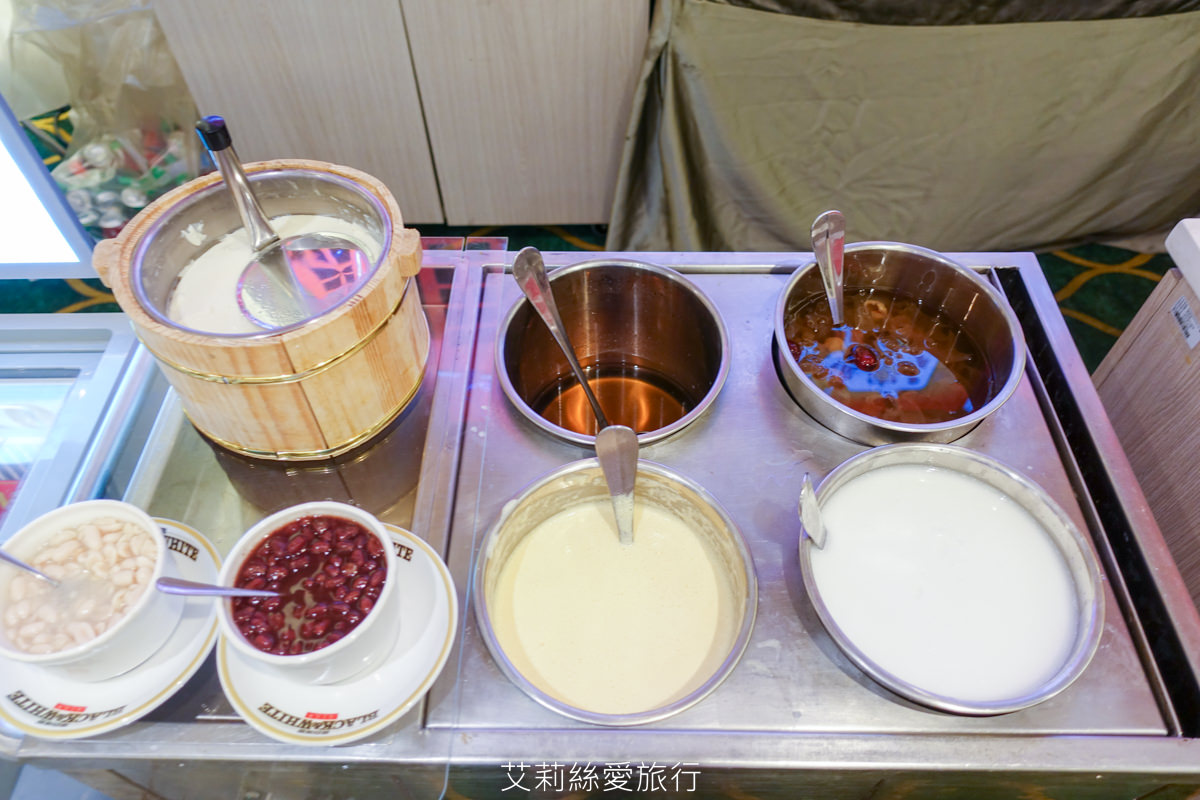 台北吃到飽 晶宴會館 港點百匯(民權館) 現場主廚片鴨Show必吃港式經典烤鴨+港點吃到飽 近百項港點任吃 - 第42張圖 台北吃到飽 晶宴會館 港點百匯(民權館) 現場主廚片鴨Show必吃港式經典烤鴨+港點吃到飽 近百項港點任吃