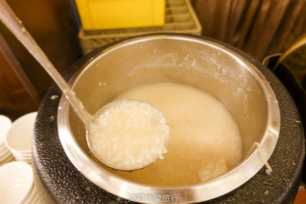 台北吃到飽 晶宴會館 港點百匯(民權館) 現場主廚片鴨Show必吃港式經典烤鴨+港點吃到飽 近百項港點任吃