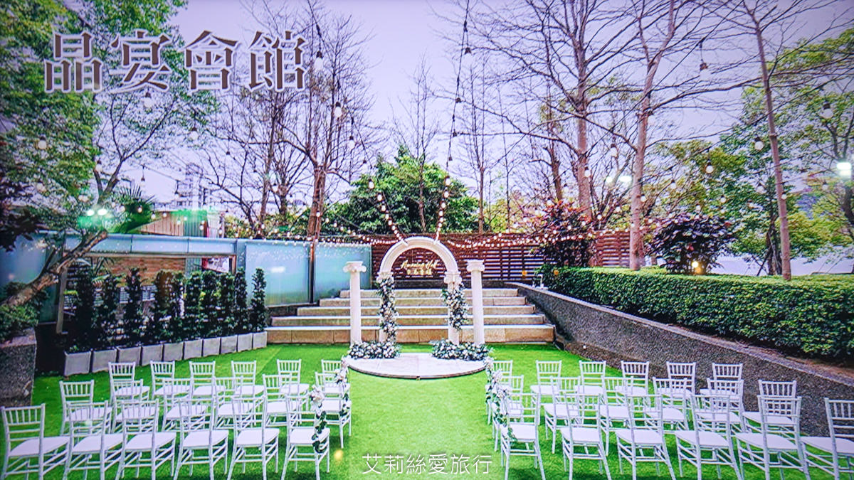 季節限定肥美秋蟹！晶宴會館 金秋蟹晶宴 避風塘肥蟹 秋蟹饗宴 中山區日光香頌 近捷運南京復興站