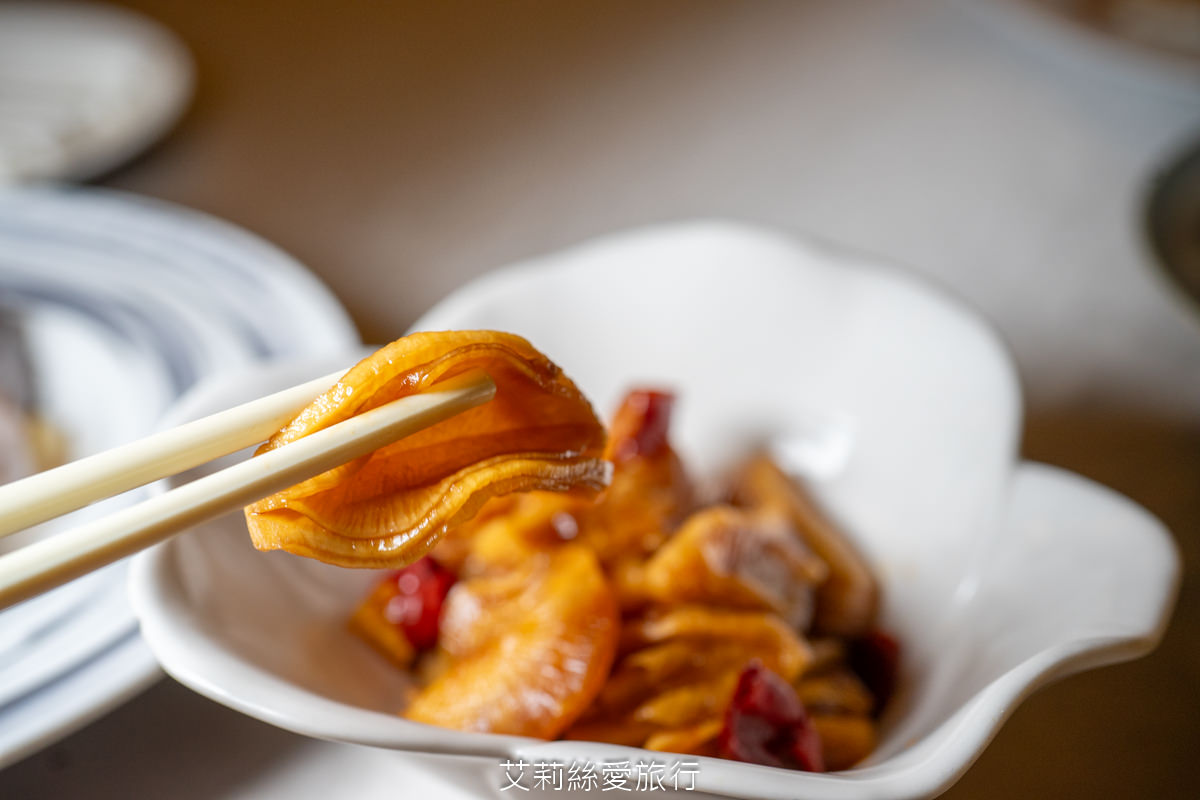 季節限定肥美秋蟹！晶宴會館 金秋蟹晶宴 避風塘肥蟹 秋蟹饗宴 中山區日光香頌 近捷運南京復興站