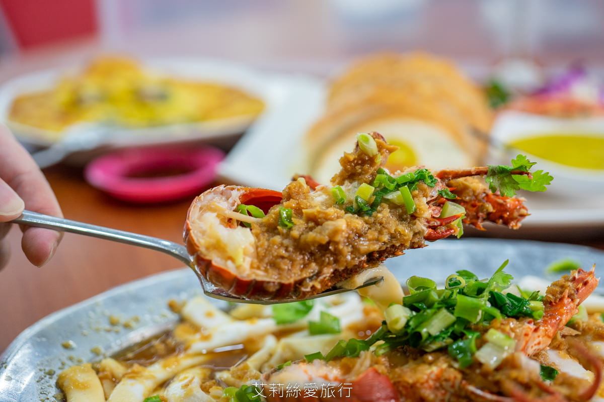 北海岸美食 野柳老字號海鮮餐廳 望海亭 價格透明公開 每日新鮮漁獲 內用白飯吃到飽 用餐折抵停車費！