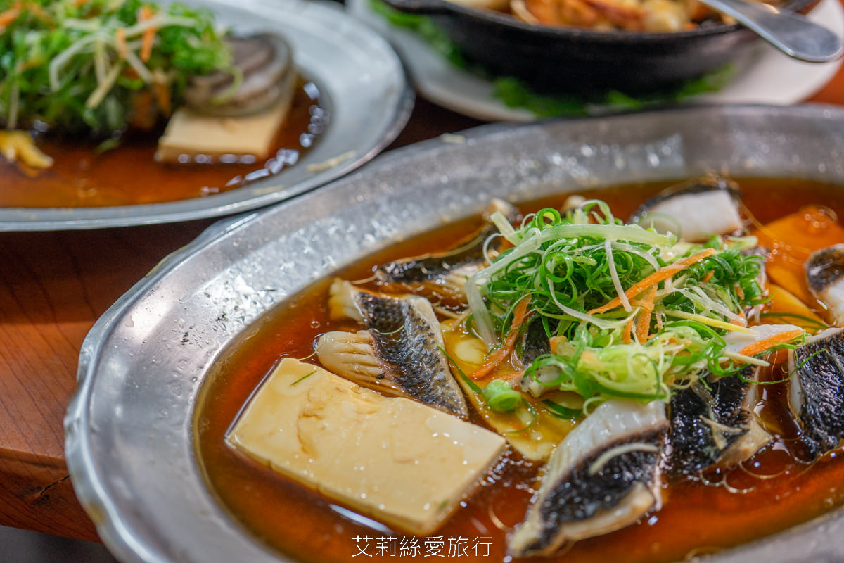 北海岸美食 野柳老字號海鮮餐廳 望海亭 價格透明公開 每日新鮮漁獲 內用白飯吃到飽 用餐折抵停車費！