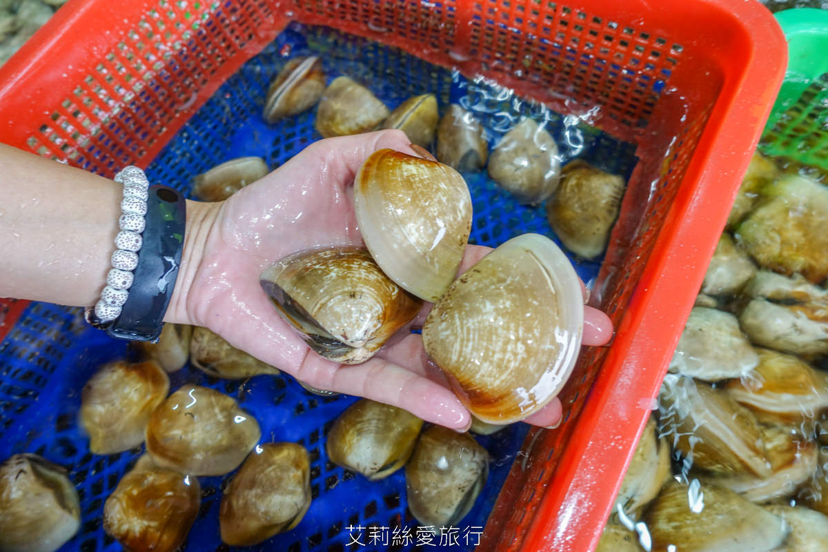 北海岸美食 野柳老字號海鮮餐廳 望海亭 價格透明公開 每日新鮮漁獲 內用白飯吃到飽 用餐折抵停車費！