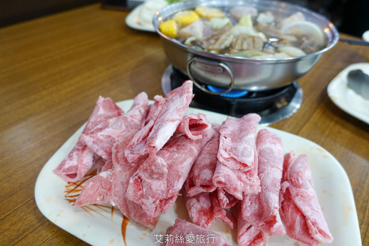 宜蘭羅東吃到飽450起不收服務費 李家莊羊肉爐 食材新鮮空間寬敞好停車