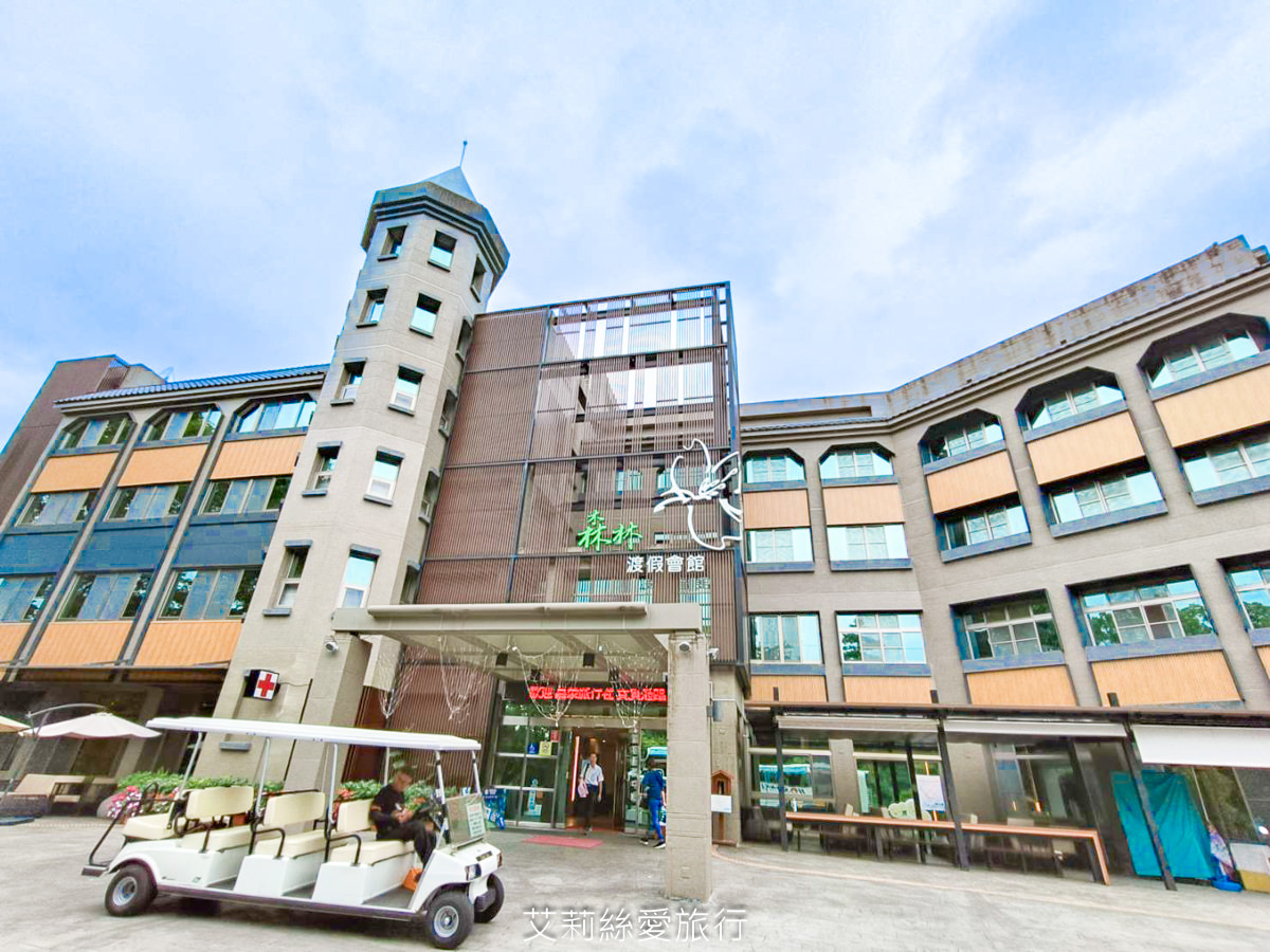 台中親子景點 東勢林場遊樂區 螢火蟲季來了！ 超放電體能訓練場刺激又好玩 幼童遊戲區 沙坑 彈跳床 溫泉泡腳池好放鬆！住宿環境乾淨又舒適 兩天一夜親子暑假旅遊