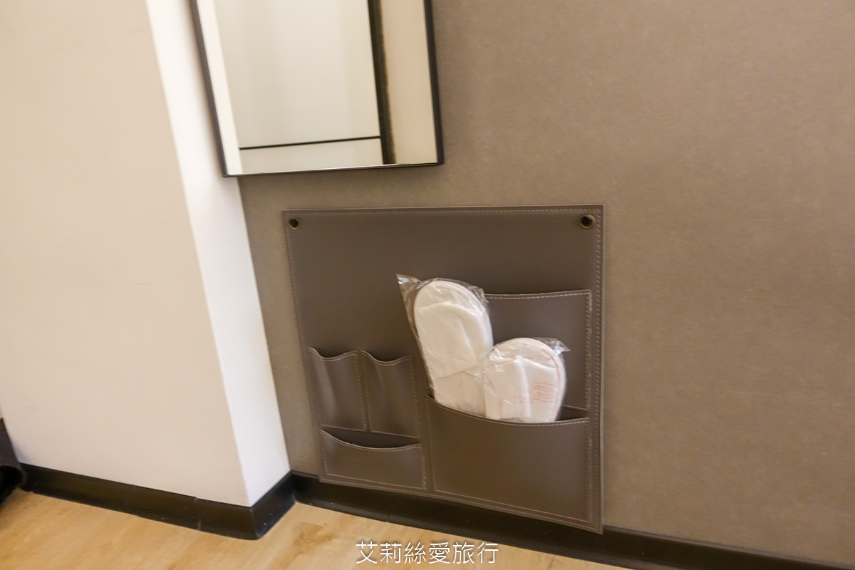 台中親子景點 東勢林場遊樂區 螢火蟲季來了！ 超放電體能訓練場刺激又好玩 幼童遊戲區 沙坑 彈跳床 溫泉泡腳池好放鬆！住宿環境乾淨又舒適 兩天一夜親子暑假旅遊